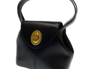 Christian Dior クリスチャンディオール ハンドバッグ オーバルロゴ ブラック 保存袋付き 買い取りました！
