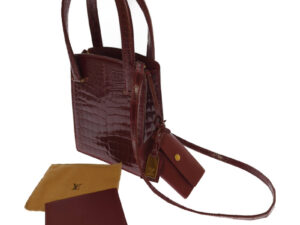 Louis Vuitton ルイヴィトン ショルダーバッグ クロコダイル エンジ チャーム ミニポーチ 保存袋付き 買い取りました！