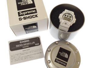Supreme シュプリーム × THE NORTH FACE ノースフェイス CASIO G-SHOCK Gショック NN32247I 腕時計 デジタル ホワイト